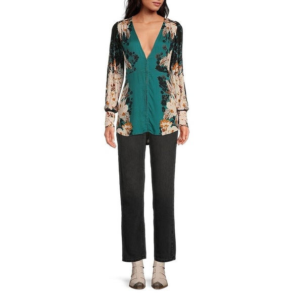 Free People Women’s Mikayla Printed Floral Tunic Blouse - Picture 10 of 10